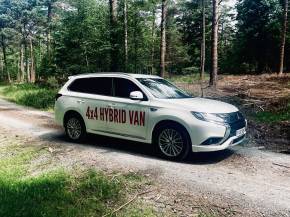 MITSUBISHI OUTLANDER 2020 (20) at Livery Dole Exeter