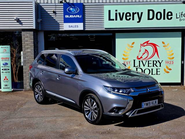 Mitsubishi Outlander 2.0 Exceed 5dr CVT Estate Petrol GREY