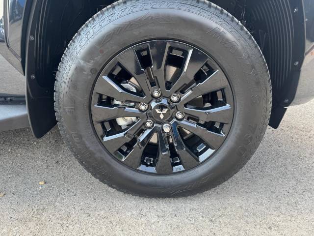 2026 Mitsubishi L200 2.4 Bi-Turbo D Barbarian D/Cab Pick Up 4WD Auto